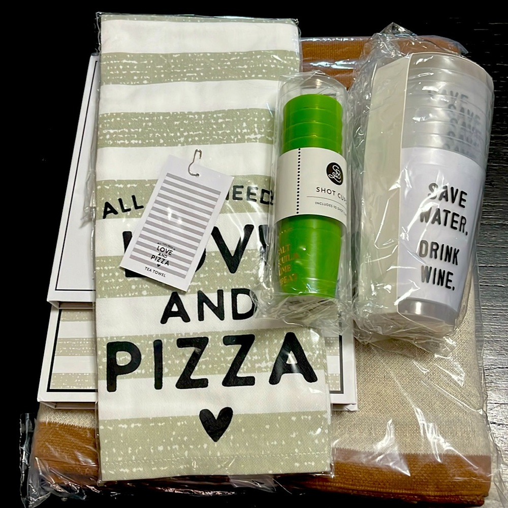 Santa Barbara Design gift set